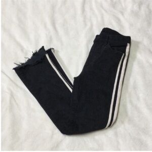 Mother Insider High-Rise Crop Step
Fray Guilty
Racer Stripe Jeans 26